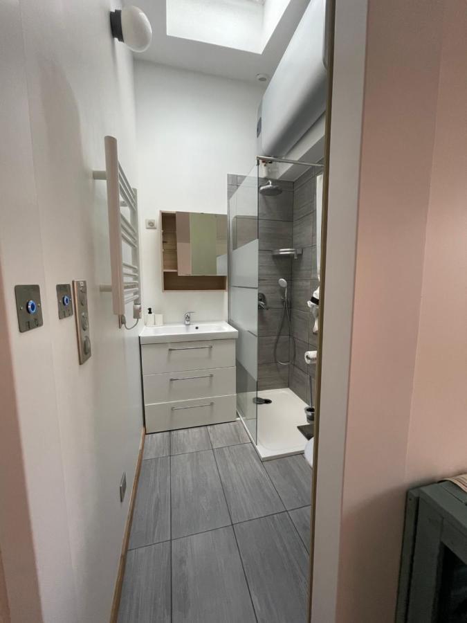 Le 9Ieme Entracte Hotel Marseille Kültér fotó